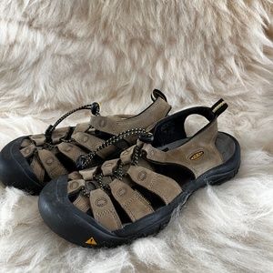 Women's KEEN Waterproof